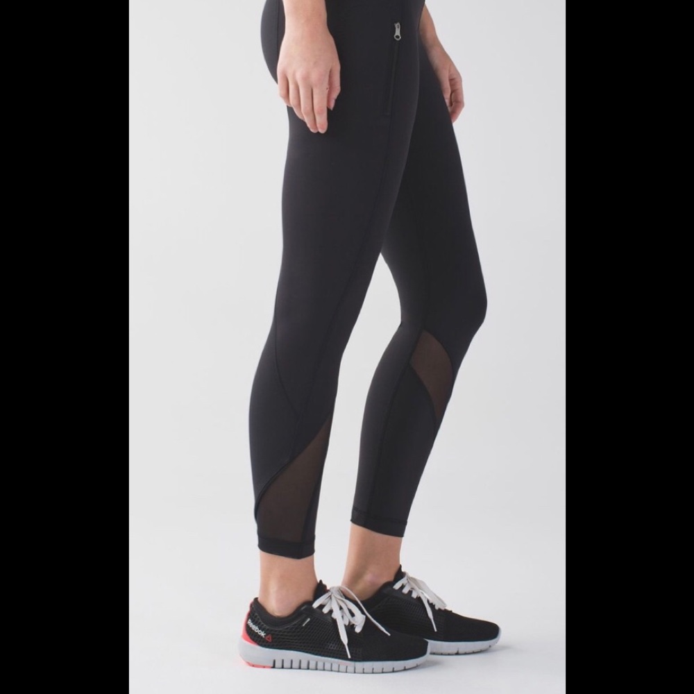 Lululemon Inspire Tight View 3